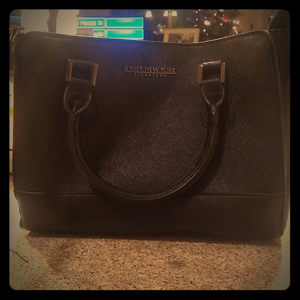Jones New York Signature Black Purse